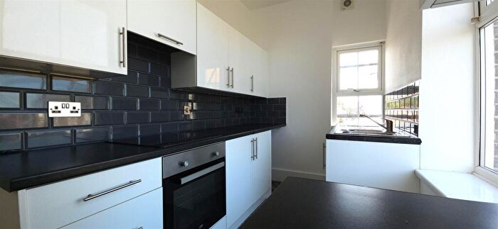 1 Bedroom Flat To Rent In Ramsgate Road, Broadstairs, CT10