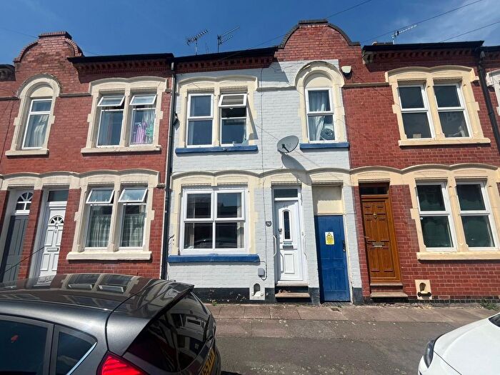 3 Bedroom Terraced House To Rent In Latimer Street, Leicester, LE3