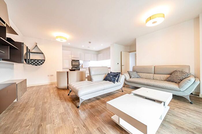 2 Bedroom Flat For Sale In Tiggap House, Greenwich, London, SE10