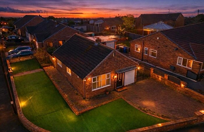 1 Bedroom Bungalow For Sale In Edinburgh Drive, Wigan, WN5