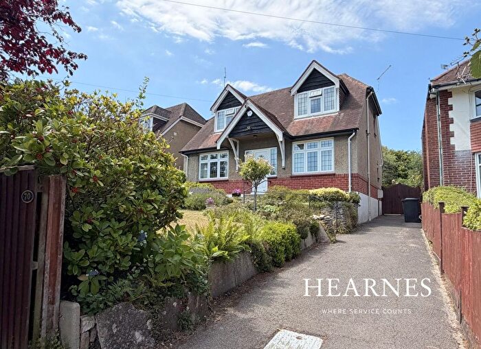 3 Bedroom Detached House For Sale In Churchfield Road, Poole, BH15