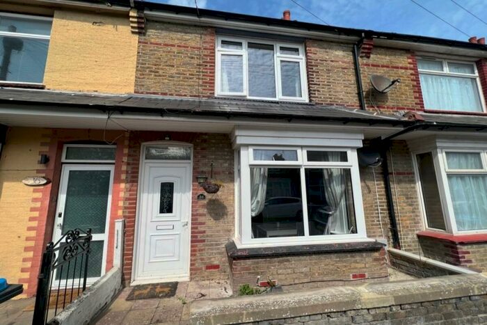 3 Bedroom Terraced House To Rent In Fairlight Avenue, Ramsgate, CT12