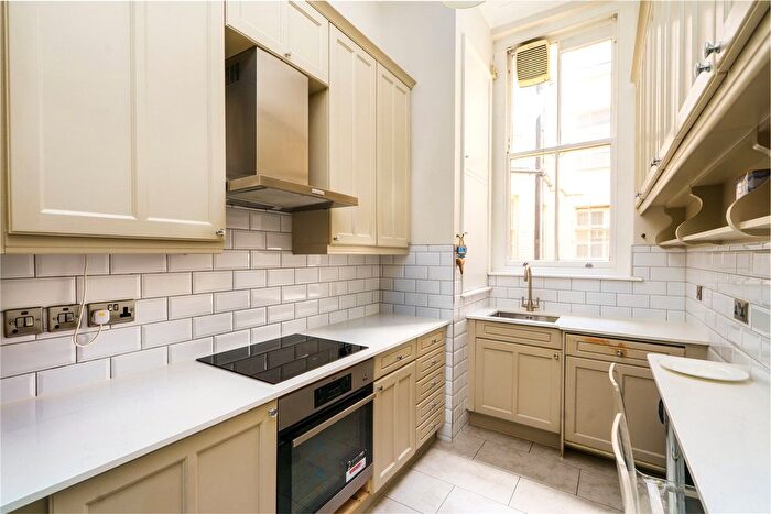 3 Bedroom Flat For Sale In North Gate, Prince Albert Road, London, NW8