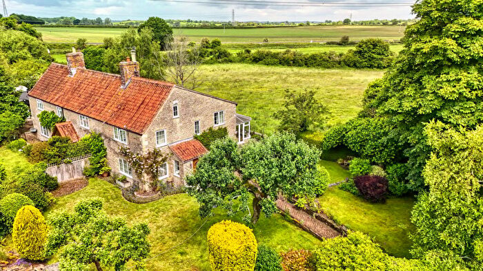 3 Bedroom Semi-Detached House For Sale In Berkley Marsh, Berkley, Frome, BA11
