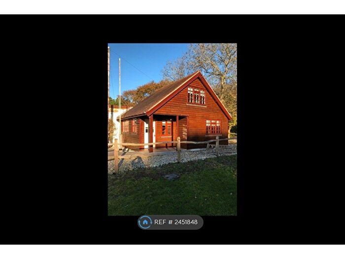 1 Bedroom Detached House To Rent In Hambrook Hill South, Hambrook, Chichester, PO18