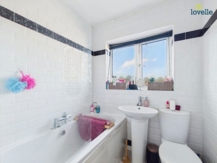 2 Bedroom Semi-detached House For Sale In St. Peters Avenue, Lincoln, LN6
