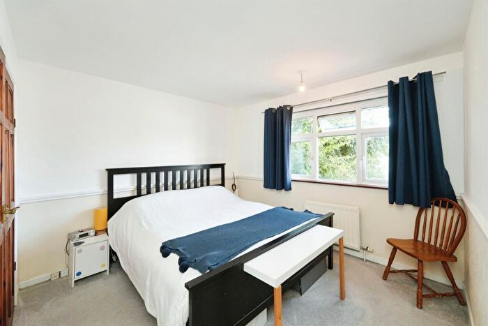 3 Bedroom End Of Terrace House For Sale In Blakeney Road, Patchway, Bristol, BS34