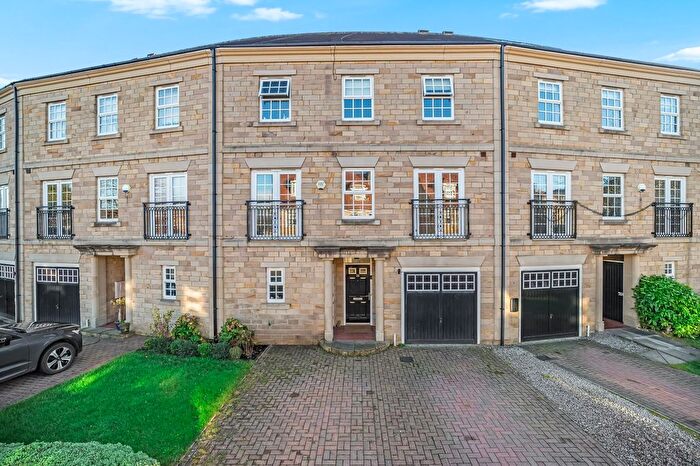 4 Bedroom Detached House For Sale In Ron Lawton Crescent, Burley In Wharfedale, Ilkley, West Yorkshire, LS29