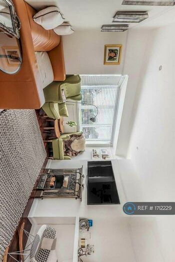 2 Bedroom Maisonette To Rent In Deer Park Gardens, Mitcham, CR4