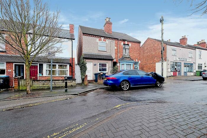 3 Bedroom Terraced House To Rent In Oxford Street, Rugby, CV21