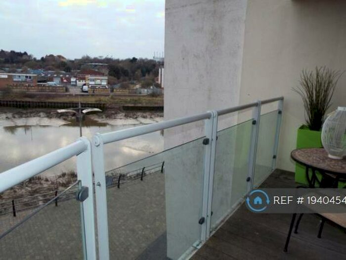 2 Bedroom Flat To Rent In Caelum Drive, Colchester, CO2