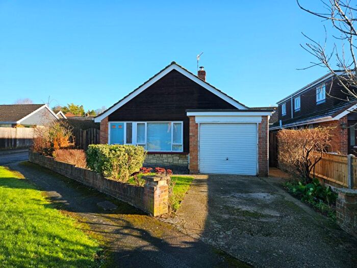 3 Bedroom Bungalow For Sale In Riverbourne Road, Salisbury, Wiltshire, SP1