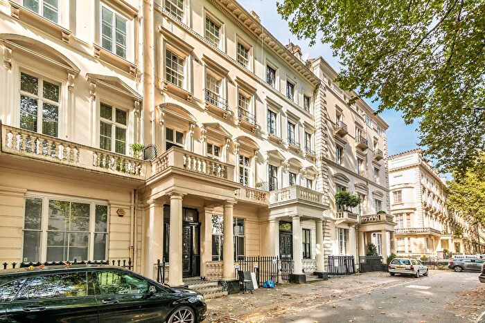 Studio For Sale In Bayswater, Notting Hill Gate, London, W2