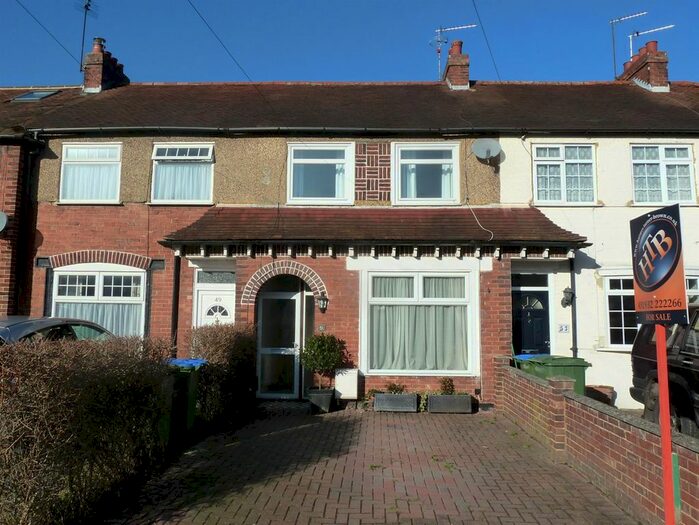 Detached House To Rent In Carlton Road, Walton-On-Thames, KT12