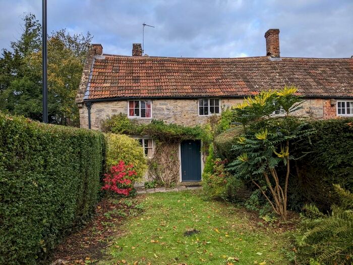 3 Bedroom Cottage To Rent In Chilkwell Street, Glastonbury, BA6