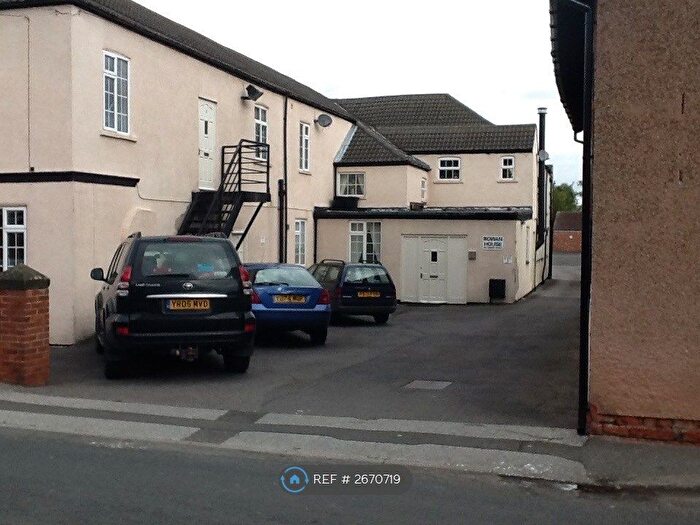 2 Bedroom Flat To Rent In Union Road, Thorne, DN8