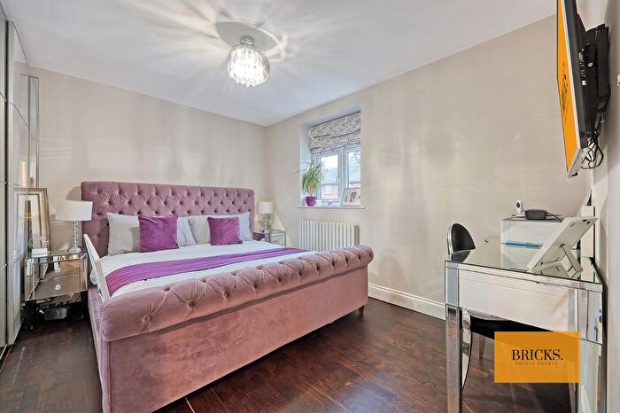 4 Bedroom End Terrace House To Rent In Colson Road, Loughton, IG10
