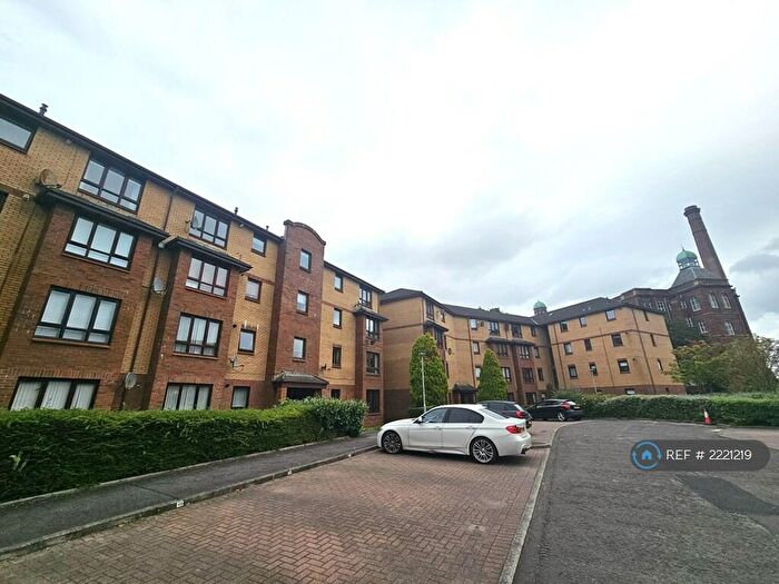 2 Bedroom Flat To Rent In Millstream Court, Paisley, PA1