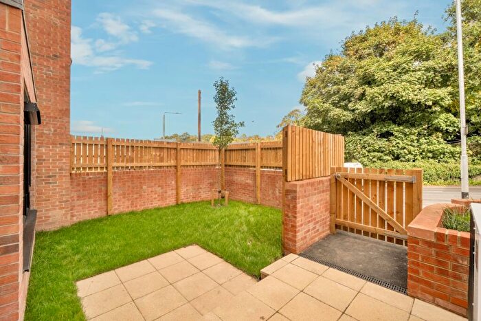 4 Bedroom Town House To Rent In Casa By Moda - Abbey Court, Tannery Row Leeds, LS5