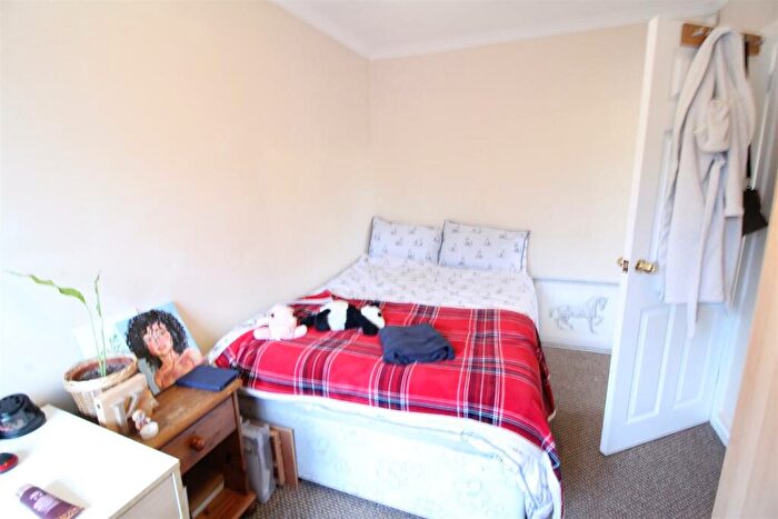 2 Bedroom End Of Terrace House To Rent In **£pppw Excluding Bills** Abbey Bridge, Lenton, NG7