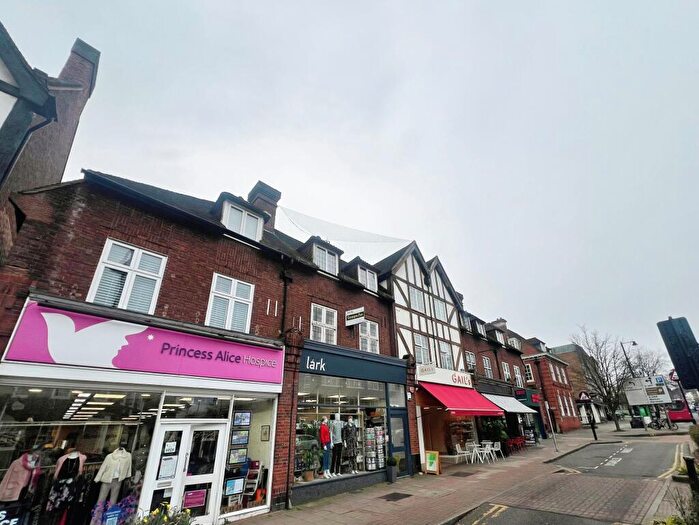 1 Bedroom Apartment To Rent In High Street, KT10