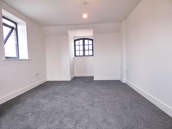 1 Bedroom Flat To Rent In Apartment Lyons Grove, Stoke-On-Trent, ST4