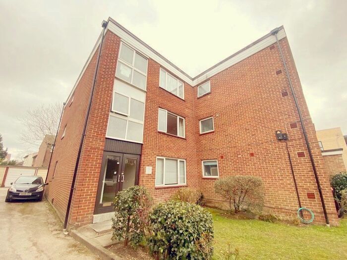 2 Bedroom Flat To Rent In Northlands Road, Southampton, SO15