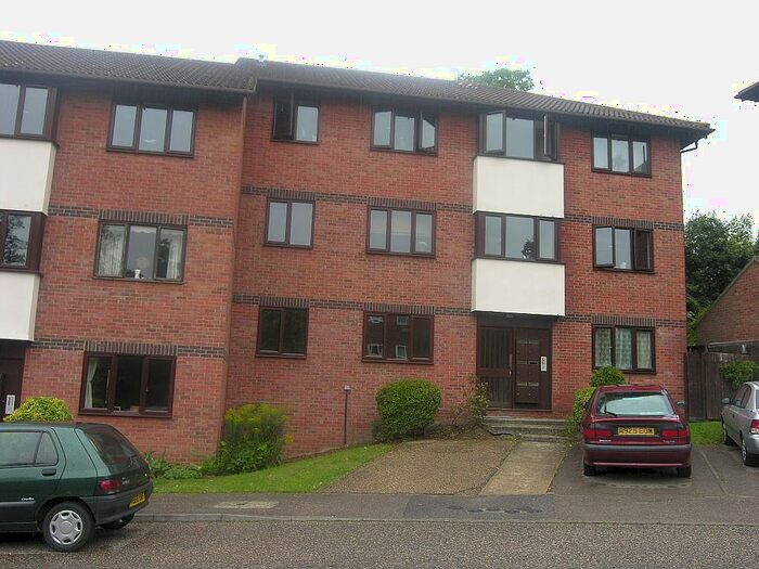 2 Bedroom Property To Rent In Oakstead Close, Ipswich, IP4