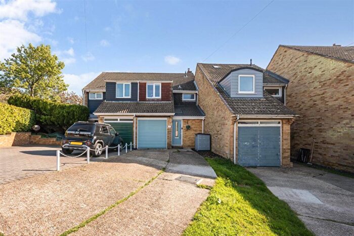 3 Bedroom Terraced House For Sale In Marlborough Close, Waterlooville, PO7