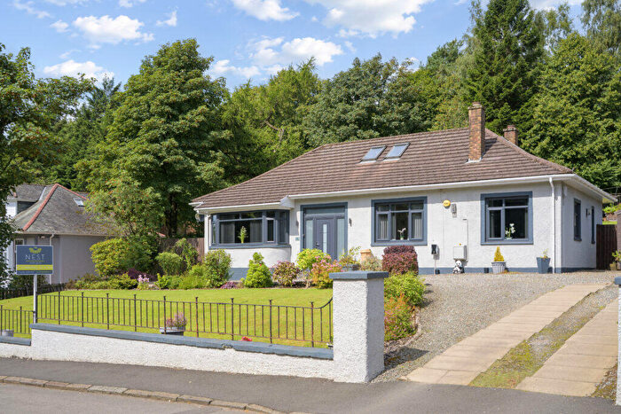 4 Bedroom Detached House For Sale In Roadside, Cumbernauld, G67