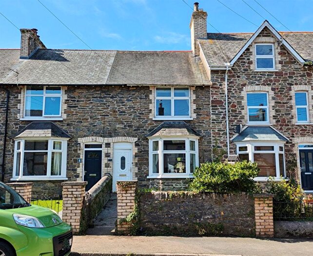 3 Bedroom Terraced House For Sale In Crossmead, Lynton, EX35