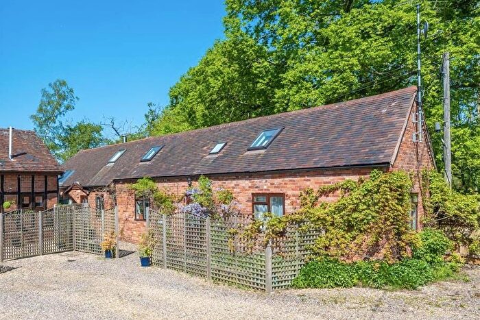 3 Bedroom Barn Conversion For Sale In Ullenhall Lane, Ullenhall, B95