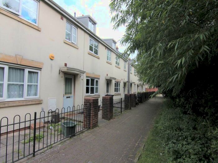 3 Bedroom House To Rent In Old Mill Way, Weston Village, Weston Super Mare, BS24
