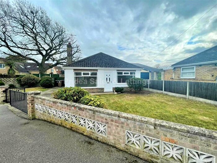 2 Bedroom Detached Bungalow For Sale In Robertson Road, North Hykeham, LN6