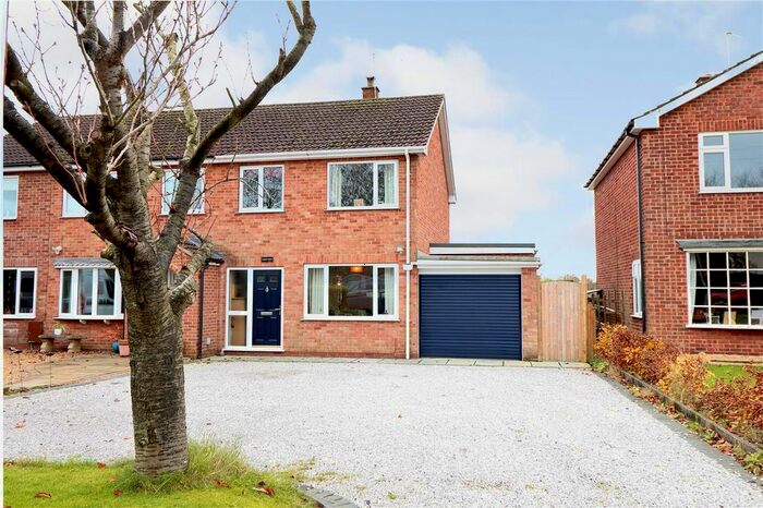 3 Bedroom Semi-Detached House For Sale In Main Street, Melbourne, York, YO42