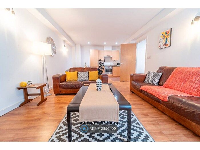 1 Bedroom Flat To Rent In Queens Road, Nottingham, NG2