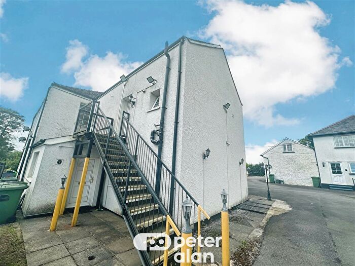 1 Bedroom Flat To Rent In Penycoedcae Road, Penycoedcae, Pontypridd, CF37