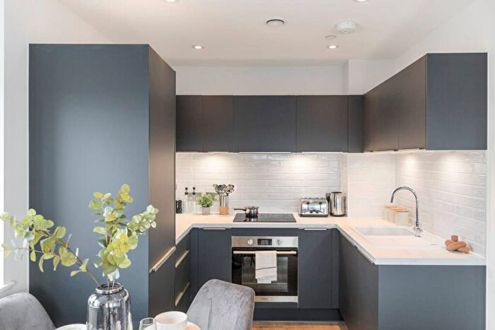 2 Bedroom Flat To Rent In Beckenham Rd, Beckenham, London, BR3