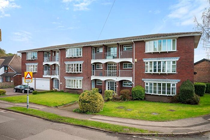 3 Bedroom Apartment For Sale In Kings Road, Wilmslow, SK9