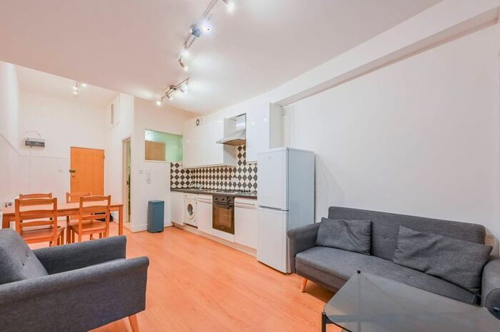 1 Bedroom Flat To Rent In Crouch End Hill, London, Crouch End, London, N8