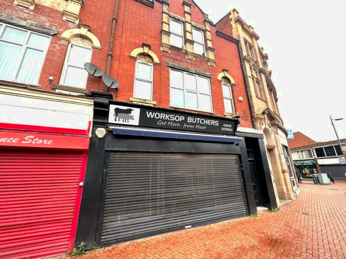 2 Bedroom Flat To Rent In Newcastle Avenue, Worksop, Nottinghamshire, S80