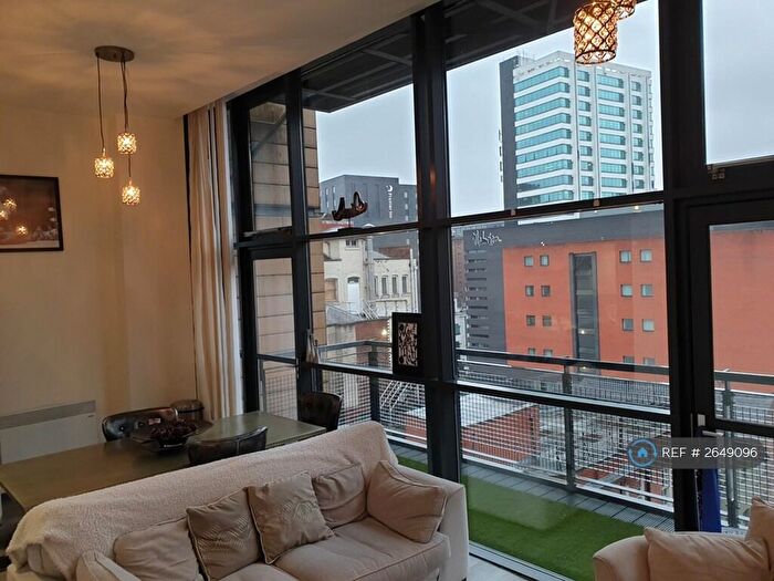 2 Bedroom Flat To Rent In Aytoun Street, Manchester, M1