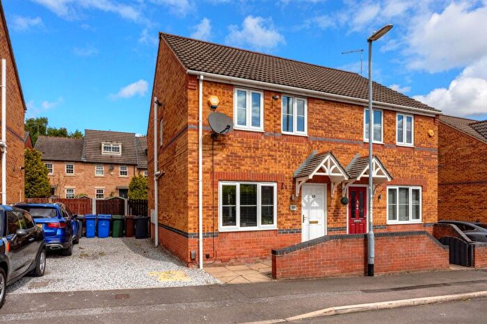 3 Bedroom Semi-Detached House For Sale In Portland Street, Barnsley, S70