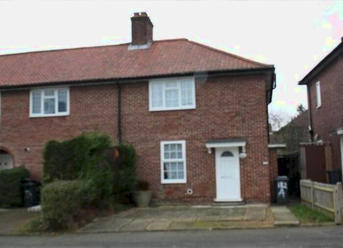 1 Bedroom Flat To Rent In Moorside Road, Bromley, BR1