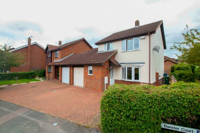 3 Bedroom Detached House To Rent In Dunster Court, Furzton, MK4