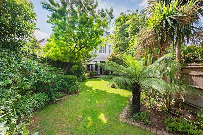 6 Bedroom Detached House For Sale In Wandle Road, Wandsworth Common, SW17