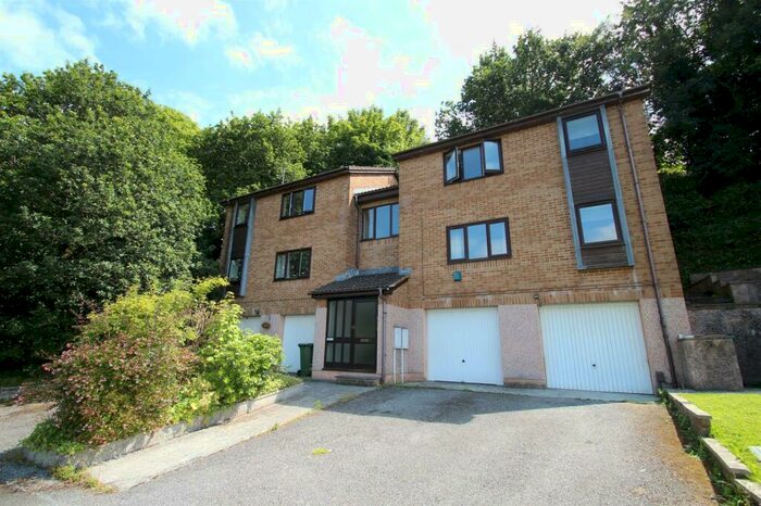 1 Bedroom Apartment To Rent In Broom Park, Plymstock, Plymouth, Devon, PL9