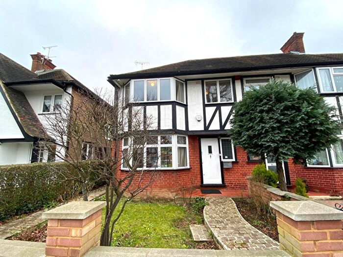 4 Bedroom Terraced House To Rent In Tudor Gardens, London, W3