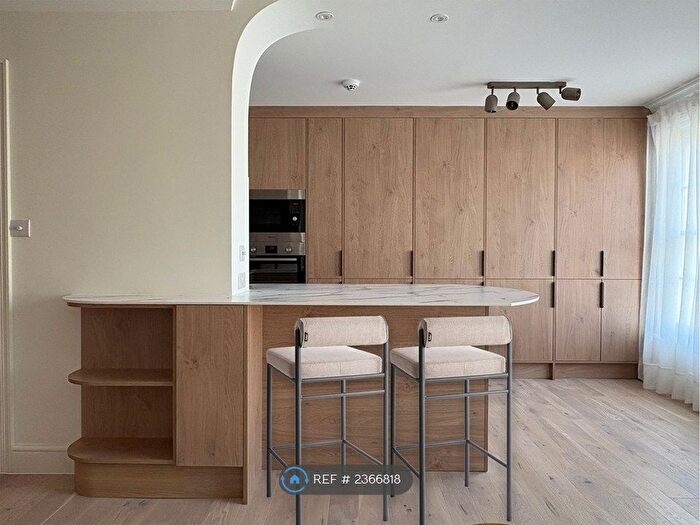 1 Bedroom Flat To Rent In Barnsbury Terrace, London, N1