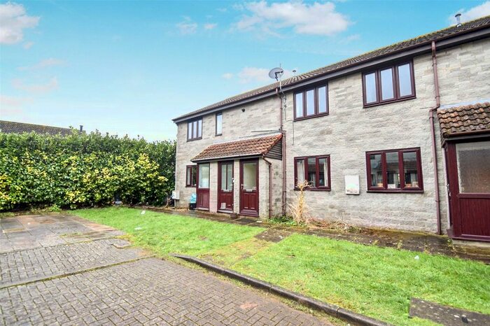 Property To Rent In Mowries Court, Somerton, TA11